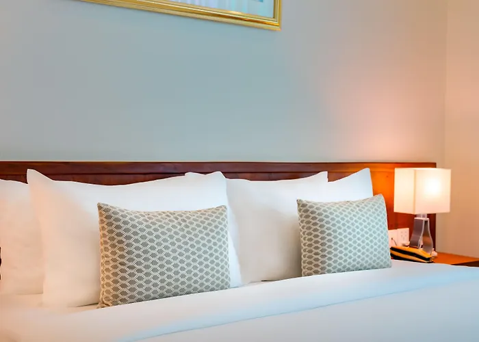 Blanc Smith Hotel